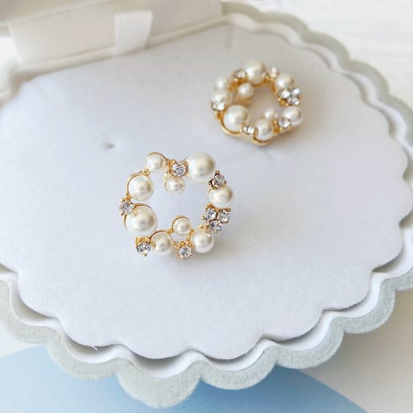 3/$35 Gold Pearl Circle Stud Earrings - Picture 2 of 6